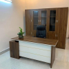 Bàn giám đốc chữ l 1m4 viền vàng