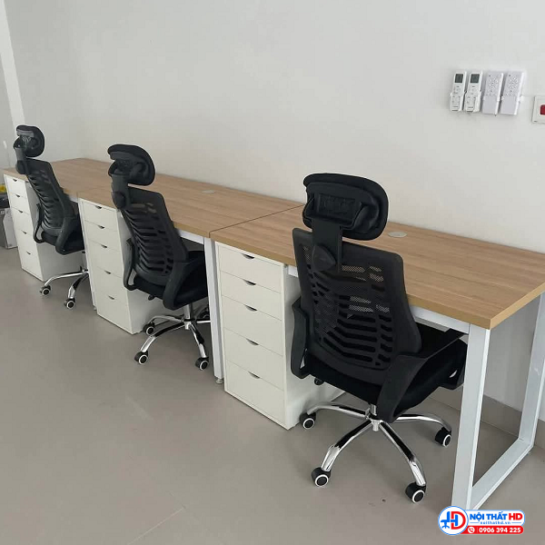 Bàn làm việc 3 chỗ ngồi 3m6
