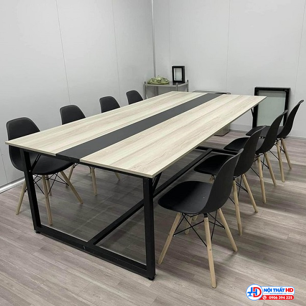 Bàn họp 8 chỗ ngồi 2m4 chân sắt
