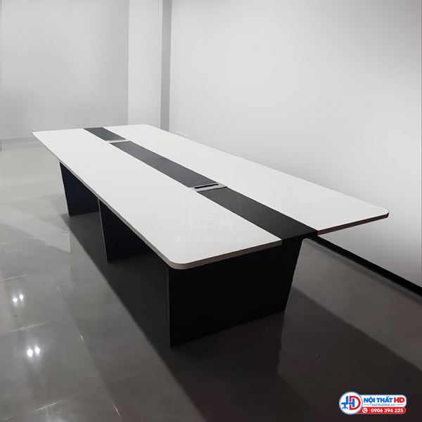 Bàn họp văn phòng 4m x 1m2