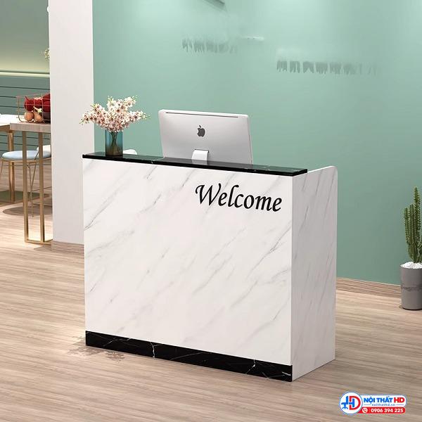 Quầy lễ tân mini 1m giá rẻ lthd025