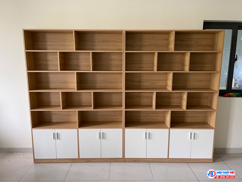 Hình ảnh tủ kệ trưng bày vân gỗ được thi công tại Nội Thất HD