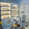 Tủ trưng bày sản phẩm tiệm nail tbhd066