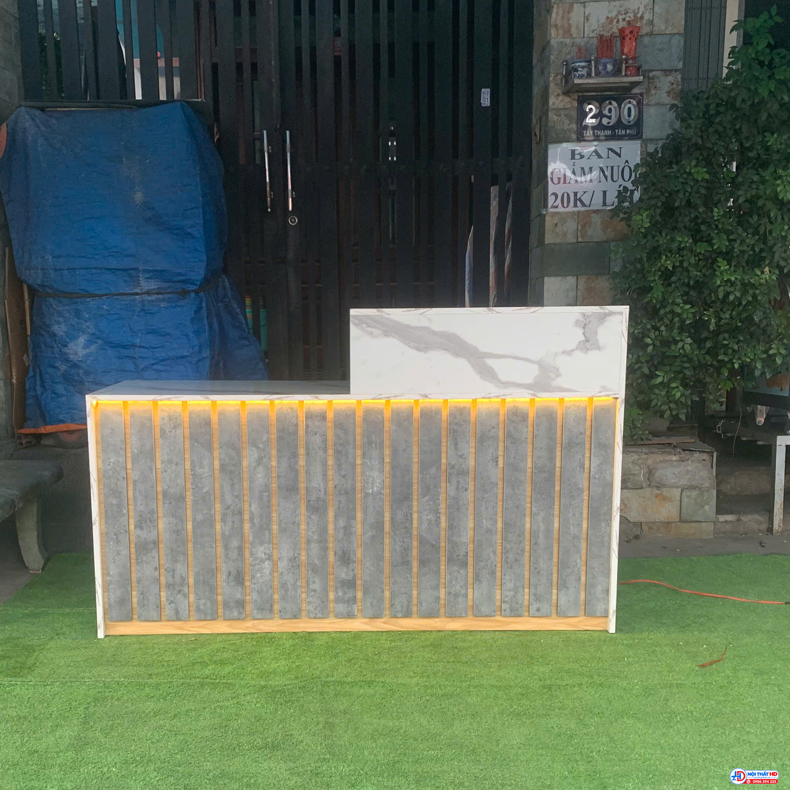 Quầy lễ tân lam sóng 1m6 có đèn lthd097 - Ảnh 2