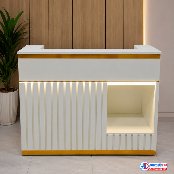 Quầy lễ tân 1m2 có bàn thờ ông địa lthd127