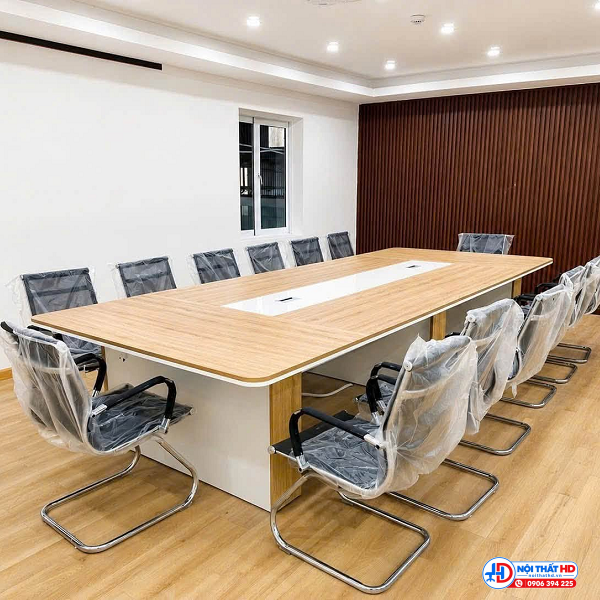 Bàn họp 4m hiện đại bhhd028