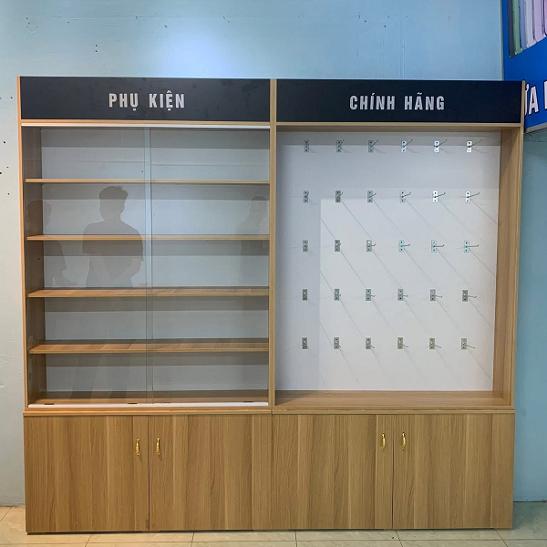 Tủ trưng bày phụ kiện 1m x 2m giá rẻ tbhd098
