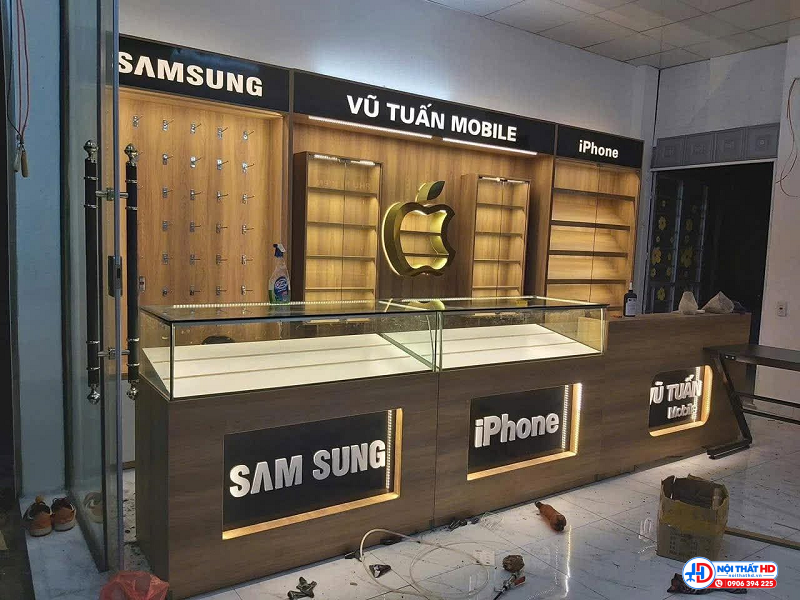 Thi công tủ trưng bày điện thoại uy tín